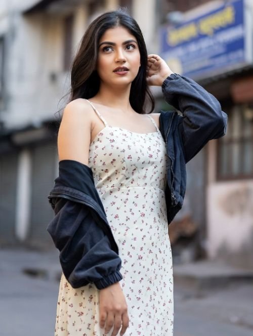 Aleena Khan Connaught Place Call Girl